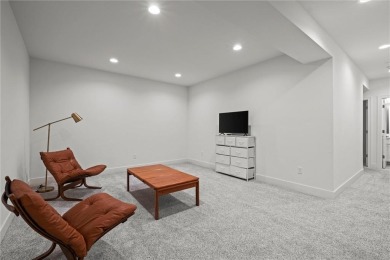 You've done the busy life--now it's time for easy living. This on Heritage Park Golf Course in Kansas - for sale on GolfHomes.com, golf home, golf lot