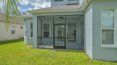 Located in Greenbrook Run of Lakewood Ranch, home has low HOA on Lakewood Ranch Golf and Country Club in Florida - for sale on GolfHomes.com, golf home, golf lot