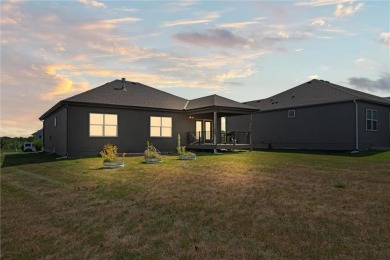 You've done the busy life--now it's time for easy living. This on Heritage Park Golf Course in Kansas - for sale on GolfHomes.com, golf home, golf lot