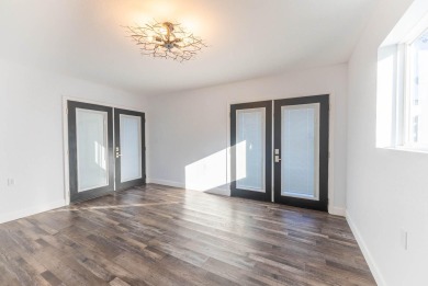 You will not want to miss this beautifully remodeled 2,885 sq on Gene Pray Memorial Golf Course in Missouri - for sale on GolfHomes.com, golf home, golf lot