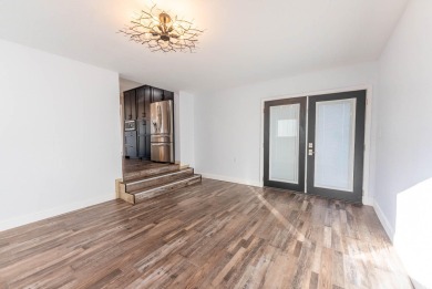 You will not want to miss this beautifully remodeled 2,885 sq on Gene Pray Memorial Golf Course in Missouri - for sale on GolfHomes.com, golf home, golf lot