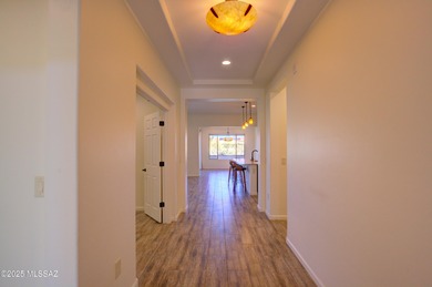 Carefree living in Unit #50 Villas at SaddleBrooke. Popular Lago on Saddlebrooke Golf Course in Arizona - for sale on GolfHomes.com, golf home, golf lot