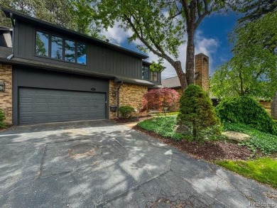 Welcome to this completely updated, over 4,700 square foot condo on Wabeek Country Club in Michigan - for sale on GolfHomes.com, golf home, golf lot