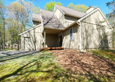 Golf Course Living at Its Finest!*This Home is Located on the on Pinecrest Lake Golf and Country Club in Pennsylvania - for sale on GolfHomes.com, golf home, golf lot