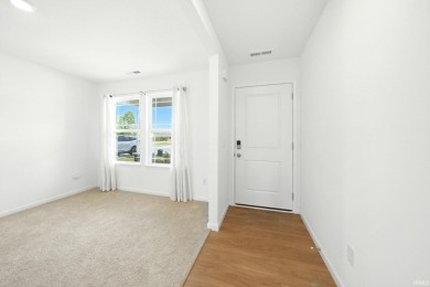 Welcome to this bright and inviting two-story home in the on Colonial Oaks Golf Club in Indiana - for sale on GolfHomes.com, golf home, golf lot