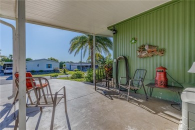 Check out this adorable mobile home in a 55+ desirable community on Brookridge Country Club in Florida - for sale on GolfHomes.com, golf home, golf lot