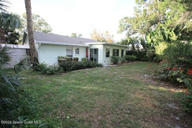 MUST SEE, desirable, convenient & popular location in Sebastian on Sebastian Municipal Golf Course in Florida - for sale on GolfHomes.com, golf home, golf lot