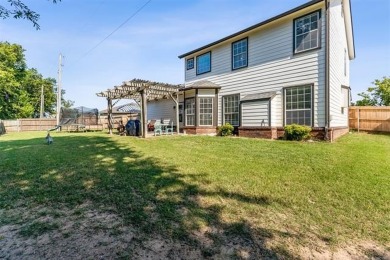 CULDESAC CUTIE in SOUTHERN LINKS...NEW HVAC downstairs, HOT on Bailey Ranch Golf Club in Oklahoma - for sale on GolfHomes.com, golf home, golf lot