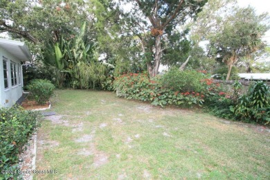 MUST SEE, desirable, convenient & popular location in Sebastian on Sebastian Municipal Golf Course in Florida - for sale on GolfHomes.com, golf home, golf lot