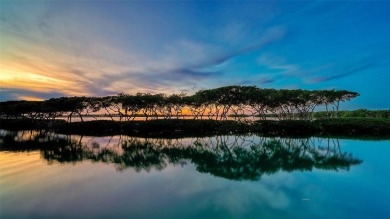 No damage from any hurricanes to the home, according to the on Longboat Key Golf Club in Florida - for sale on GolfHomes.com, golf home, golf lot