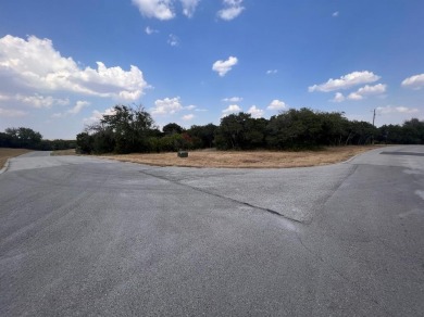 Build your dream on home on this beautiful corner lot located in on The Retreat in Texas - for sale on GolfHomes.com, golf home, golf lot