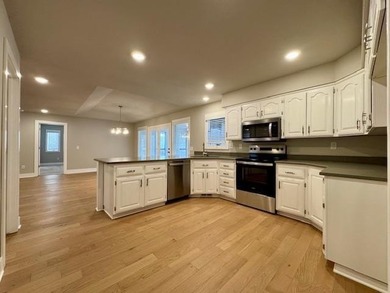 A charming home nestled in the heart of Bella Vista, AR on Bella Vista Country Club - Berksdale in Arkansas - for sale on GolfHomes.com, golf home, golf lot