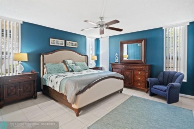 Palm Aire Country Club Golf Home! Remodeled with sophistication on Palm-Aire Country Club and Resort - The Oaks in Florida - for sale on GolfHomes.com, golf home, golf lot