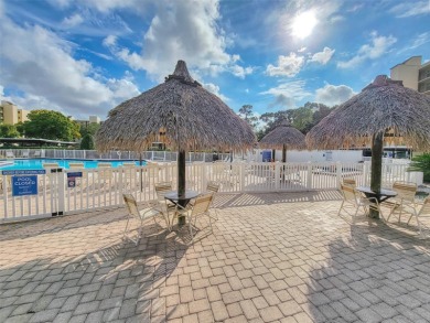 MOTIVATED SELLER OFFERING CREDITS!  See realtor remarks on Cove Cay Country Club in Florida - for sale on GolfHomes.com, golf home, golf lot