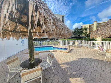 MOTIVATED SELLER OFFERING CREDITS!  See realtor remarks on Cove Cay Country Club in Florida - for sale on GolfHomes.com, golf home, golf lot