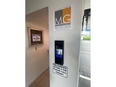 AMAZING *AS-IS* 2/2 corner unit Condo that sits on the beautiful on Coral Ridge Country Club in Florida - for sale on GolfHomes.com, golf home, golf lot