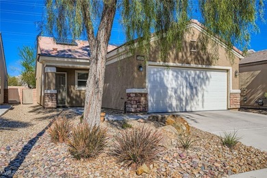 Experience the vibrant lifestyle of Sun City 55+community in on Aliante Golf Club in Nevada - for sale on GolfHomes.com, golf home, golf lot