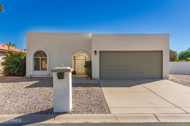 Updated and move-in ready!   You deserve all the fun in this on Cottonwood Country Club in Arizona - for sale on GolfHomes.com, golf home, golf lot