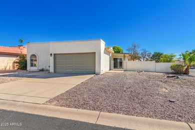 Updated and move-in ready!   You deserve all the fun in this on Cottonwood Country Club in Arizona - for sale on GolfHomes.com, golf home, golf lot