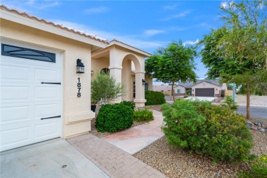 Looking for that lovely CORNER LOT home with 3 CAR GARAGE & on Desert Lakes Golf Course in Arizona - for sale on GolfHomes.com, golf home, golf lot