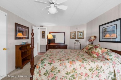BEAUTIFUL MOVE IN READY HOME! Gorgeous 55+ Gated Golf Course on Brookridge Country Club in Florida - for sale on GolfHomes.com, golf home, golf lot