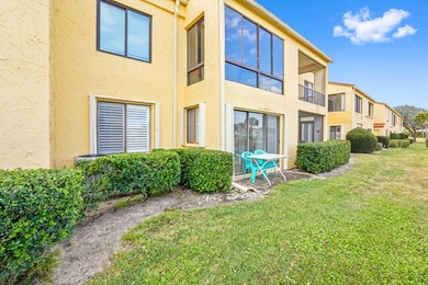 Motivated Seller Bring all offers! Welcome to Miles Grant on Miles Grant Country Club in Florida - for sale on GolfHomes.com, golf home, golf lot