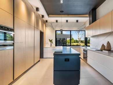Contemporary House near Miami Beach Golf Club, cosmetic updates on Miami Beach Golf Club in Florida - for sale on GolfHomes.com, golf home, golf lot