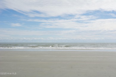 Beautiful 1-story Townhome in the ever popular community of on Ocean Ridge Plantation in North Carolina - for sale on GolfHomes.com, golf home, golf lot