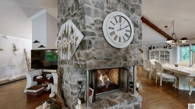 Truly Unique 6-Sided Waterfront Home on Lake Barkley! This on Boots Randolph Golf Course in Kentucky - for sale on GolfHomes.com, golf home, golf lot