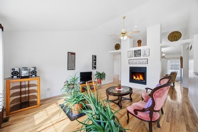 Cozy well maintained Ranch in Andover Hills with 3 bedrooms & on Andover Golf and Country Club in Kentucky - for sale on GolfHomes.com, golf home, golf lot