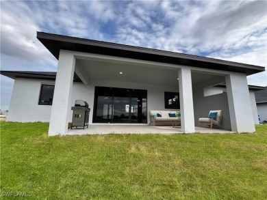 Come see this beautiful new construction home. This plan offers on Burnt Store Golf Club in Florida - for sale on GolfHomes.com, golf home, golf lot
