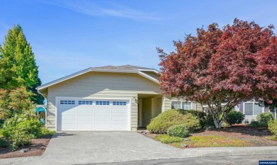 Salemtowne 55+ community golf course home with views of the 6th on Salemtowne Golf Club in Oregon - for sale on GolfHomes.com, golf home, golf lot