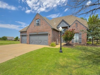 Welcome to this beautifully cared-for home in The Fairways of on Bailey Ranch Golf Club in Oklahoma - for sale on GolfHomes.com, golf home, golf lot