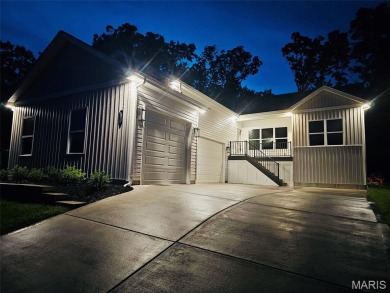 NEW CONSTRUCTION!! PRICED TO SELL!! Ranch home on a premium on Incline Village Golf Course in Missouri - for sale on GolfHomes.com, golf home, golf lot