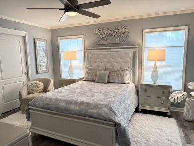 You've just discovered a REAL GEM -- a move-in ready paradise on Royal Wood Golf and Country Club in Florida - for sale on GolfHomes.com, golf home, golf lot