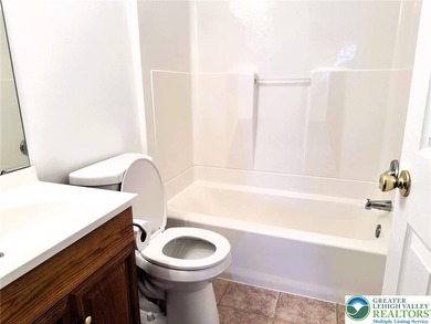 Shepherd Hills Townhome * 3 Bedrooms * 1 1/2 Baths * Freshly on Shepherd Hills Golf Club in Pennsylvania - for sale on GolfHomes.com, golf home, golf lot