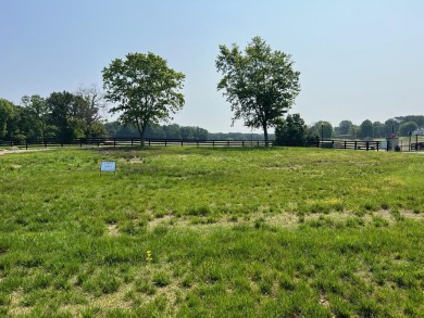 Building Lot located in the Olde Stone Community in Bowling on The Club At Olde Stone in Kentucky - for sale on GolfHomes.com, golf home, golf lot