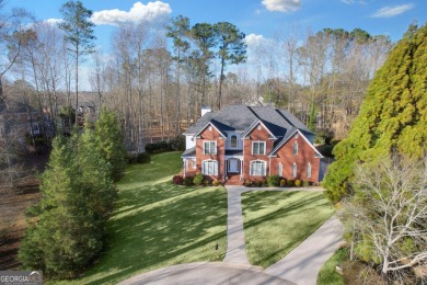 Warmth, Elegance & Quality describe this stunning home. 2 story on Canongate On White Oak Golf Course in Georgia - for sale on GolfHomes.com, golf home, golf lot