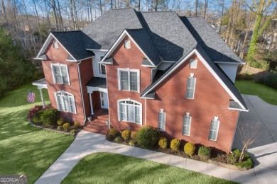 Warmth, Elegance & Quality describe this stunning home. 2 story on Canongate On White Oak Golf Course in Georgia - for sale on GolfHomes.com, golf home, golf lot