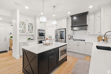 This stunning 2-story home is perfectly located within walking on Davis Park Golf Course in Utah - for sale on GolfHomes.com, golf home, golf lot