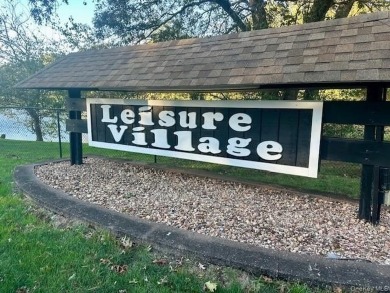 One bedroom Condo in Leisure Village's 55+ Community. This model on Leisure Village Golf Course in New York - for sale on GolfHomes.com, golf home, golf lot