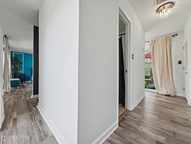 This luxurious, modern, golf course-front condo located in Fox on  in Tennessee - for sale on GolfHomes.com, golf home, golf lot