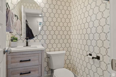 This stunning 2-story home is perfectly located within walking on Davis Park Golf Course in Utah - for sale on GolfHomes.com, golf home, golf lot