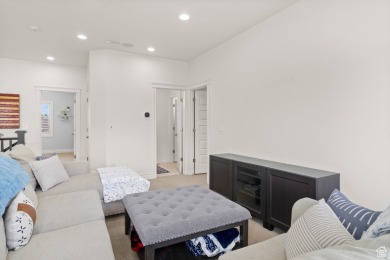 This stunning 2-story home is perfectly located within walking on Davis Park Golf Course in Utah - for sale on GolfHomes.com, golf home, golf lot