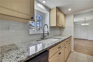 This charming pet-friendly 2-bedroom, 2-bathroom condo is a on Sugarmill Woods Golf and Country Club in Florida - for sale on GolfHomes.com, golf home, golf lot