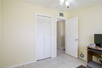 THIS HOME IS PRICED TO SELL! Check out this charming home that on Cerbat Cliffs Golf Course in Arizona - for sale on GolfHomes.com, golf home, golf lot
