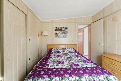 Welcome to this well-maintained 2 bedroom, 2 bathroom home on High Point Golf Club, Inc. in Florida - for sale on GolfHomes.com, golf home, golf lot