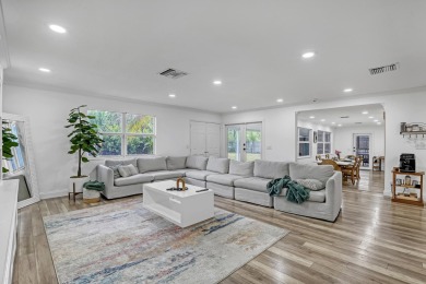 You won't find a property like this!!!3 bedrooms 2 bathrooms on Palm Beach National Golf and Country Club in Florida - for sale on GolfHomes.com, golf home, golf lot