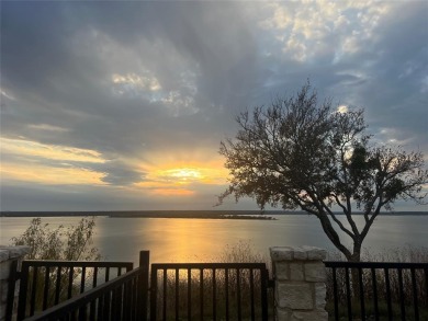 Welcome to this meticulously maintained 3-bedroom, 3-bathroom on White Bluff Resort - New Course in Texas - for sale on GolfHomes.com, golf home, golf lot