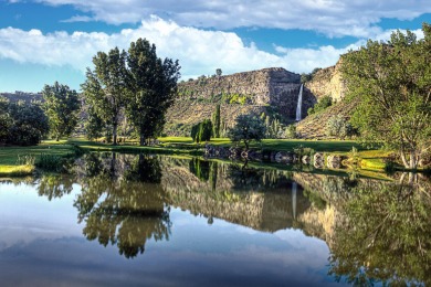 Recreation destination on the Snake River, spanning from Canyon on Canyon Springs Golf Course in Idaho - for sale on GolfHomes.com, golf home, golf lot